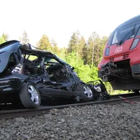 pkw_zug_kennzeichen.jpg